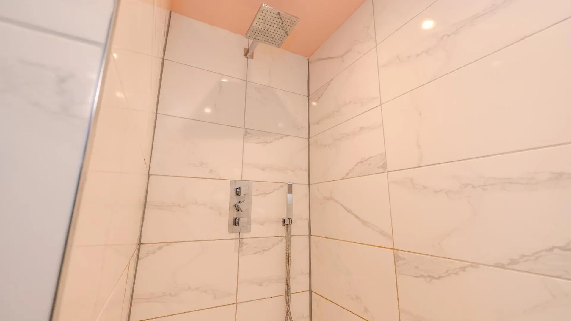 Apartman Prefect 2 Bedroom Flat With Seaview And Free Parking Brighton